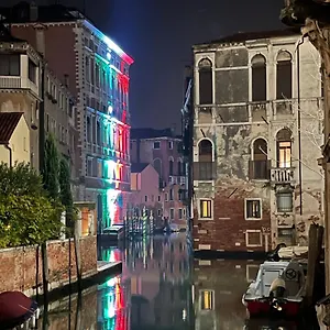 https://admiral-home.hotelinveneto.com