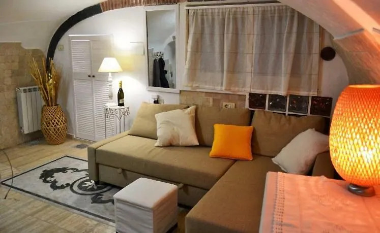 Ancient Roman Mansion Apartmán
